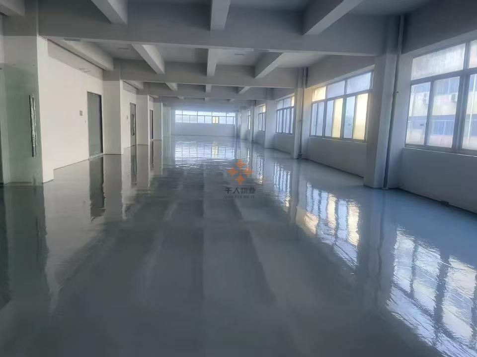 浦東 金洋置業(yè)通用廠房園區(qū) 210平米 毛坯