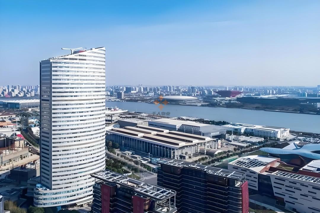 黃浦 豐盛創(chuàng)建大廈 1885平米 簡裝